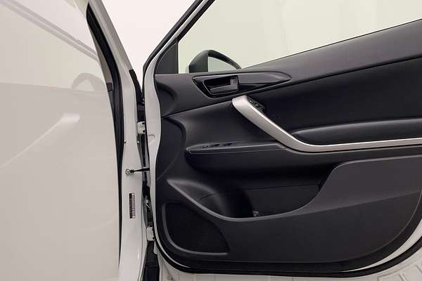 2023 Mitsubishi Eclipse Cross ES YB