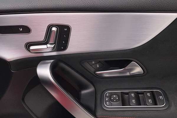 2019 Mercedes-Benz A-Class A180 W177