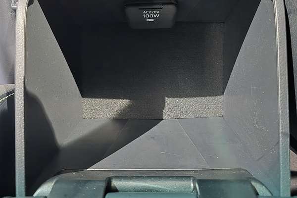 2024 Toyota Hilux Rogue 48V GUN126R 4X4