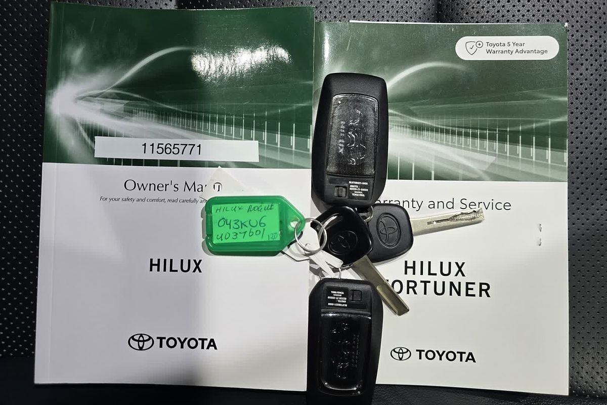 2024 Toyota Hilux Rogue 48V GUN126R 4X4