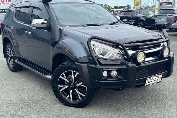 2020 Isuzu MU-X LS-T