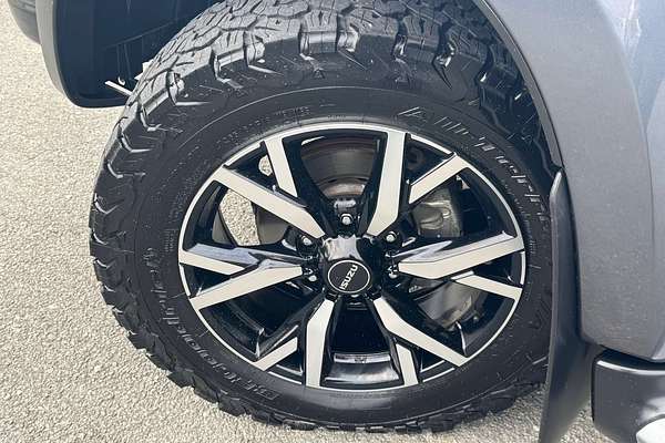 2020 Isuzu MU-X LS-T