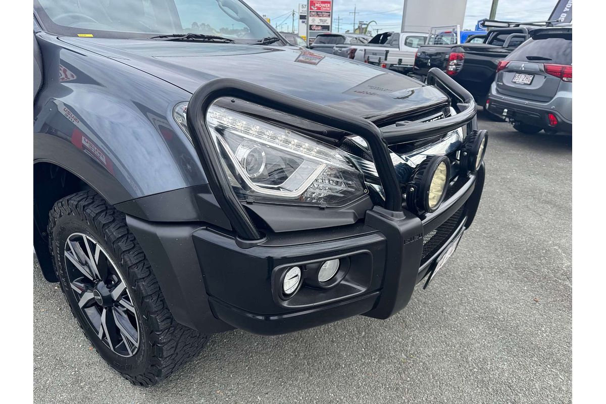 2020 Isuzu MU-X LS-T