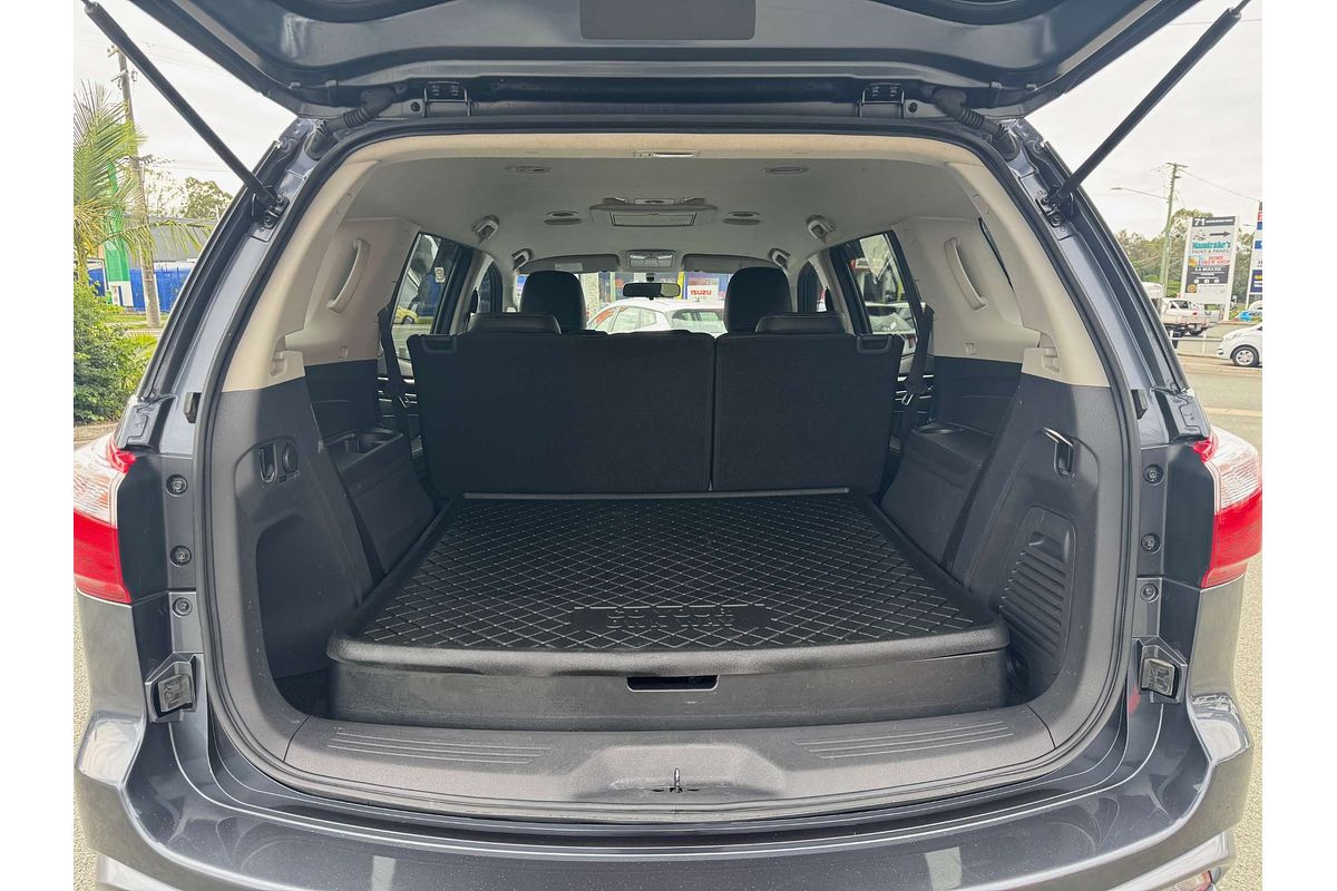 2020 Isuzu MU-X LS-T