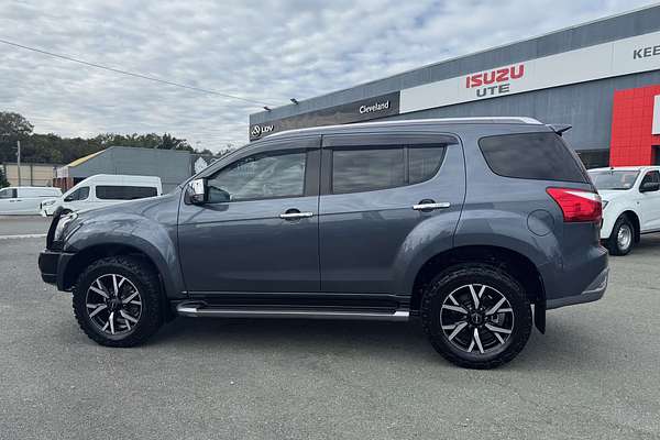 2020 Isuzu MU-X LS-T