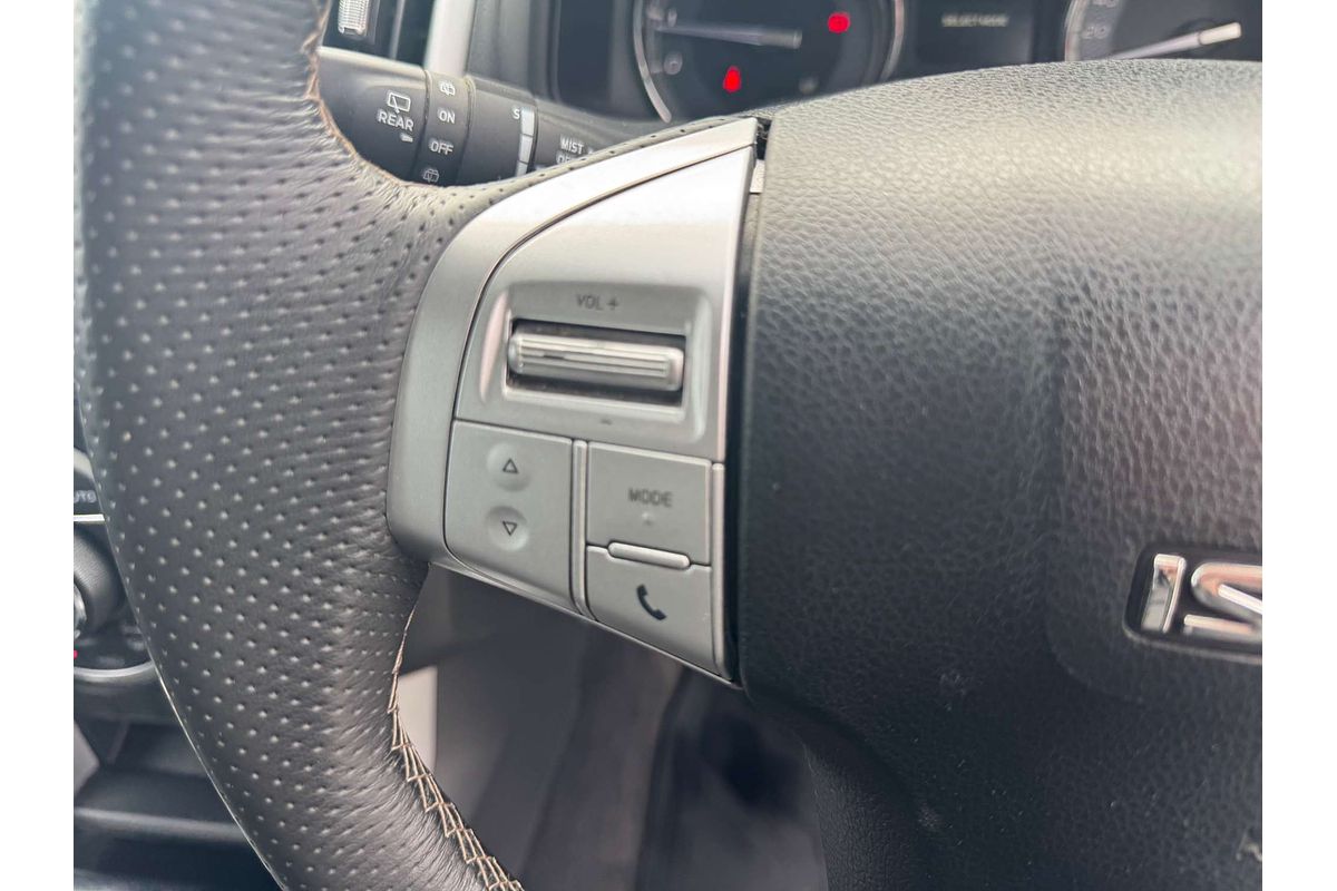 2020 Isuzu MU-X LS-T