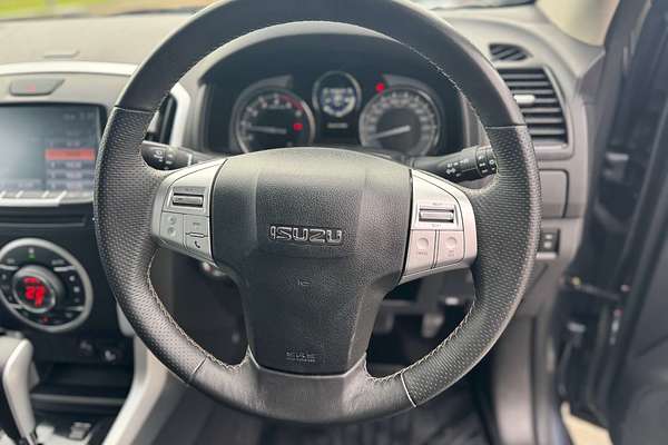 2020 Isuzu MU-X LS-T