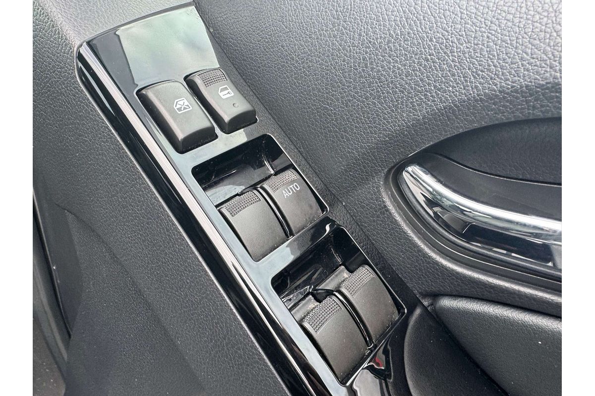 2020 Isuzu MU-X LS-T