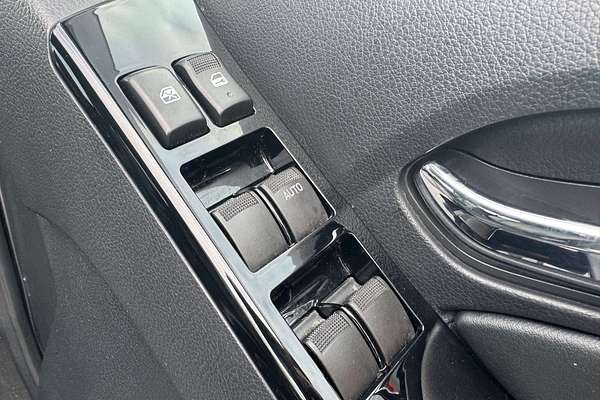 2020 Isuzu MU-X LS-T