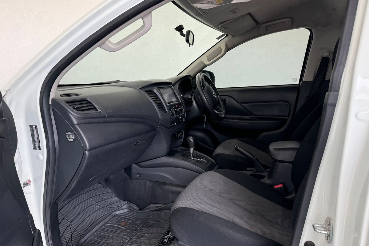 2023 Mitsubishi Triton GLX MR Rear Wheel Drive