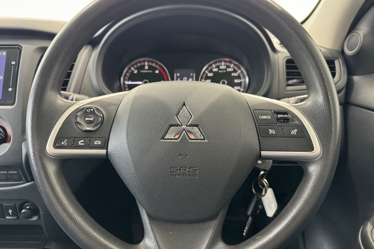 2023 Mitsubishi Triton GLX MR Rear Wheel Drive