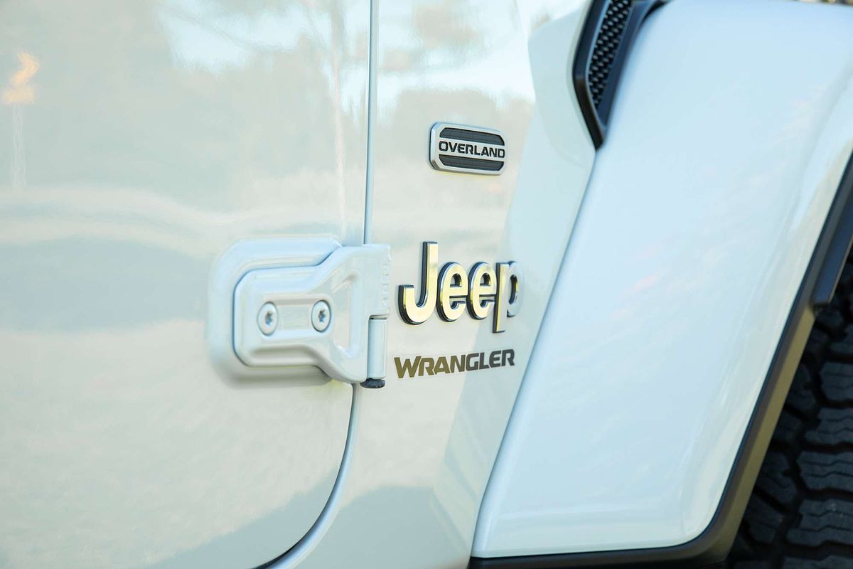 2023 Jeep Wrangler Unlimited Overland JL