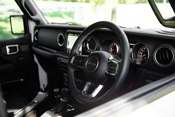 2023 Jeep Wrangler Unlimited Overland JL