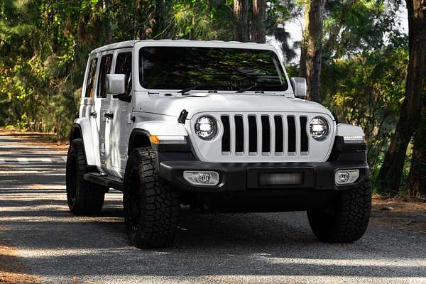 2023 Jeep Wrangler Unlimited Overland JL