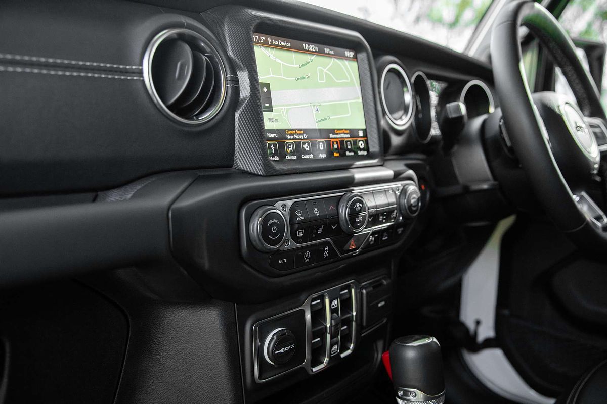 2023 Jeep Wrangler Unlimited Overland JL