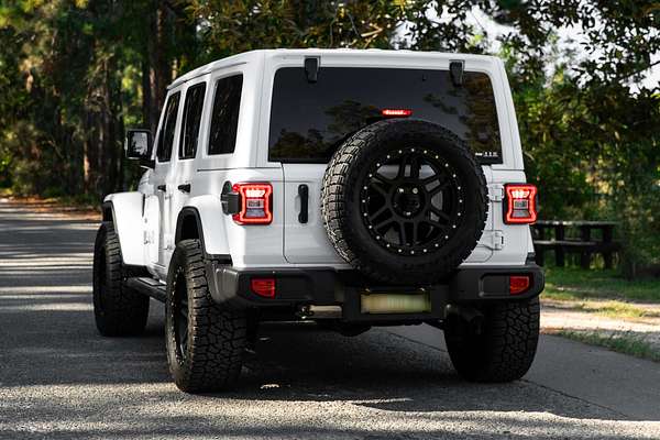 2023 Jeep Wrangler Unlimited Overland JL