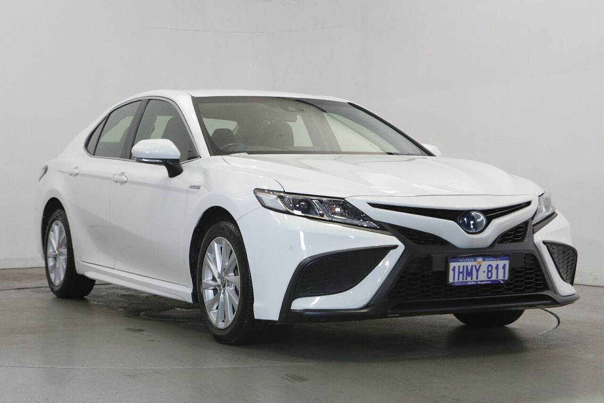 2022 Toyota Camry Ascent Sport AXVH70R