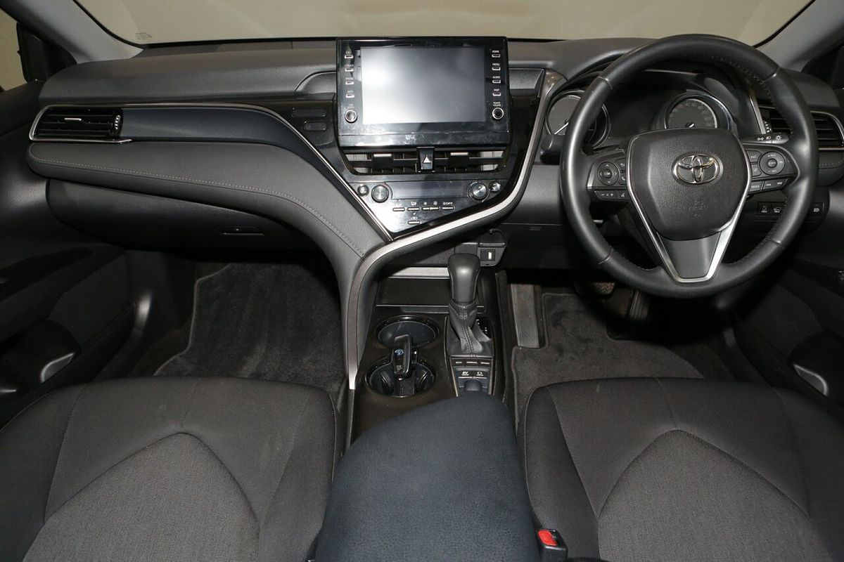 2022 Toyota Camry Ascent Sport AXVH70R