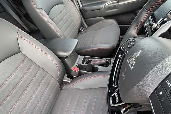 2024 Mitsubishi ASX GSR XD