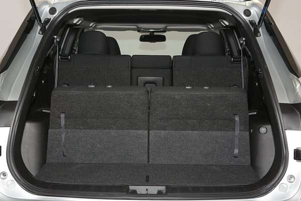 2024 Mitsubishi Outlander LS ZM