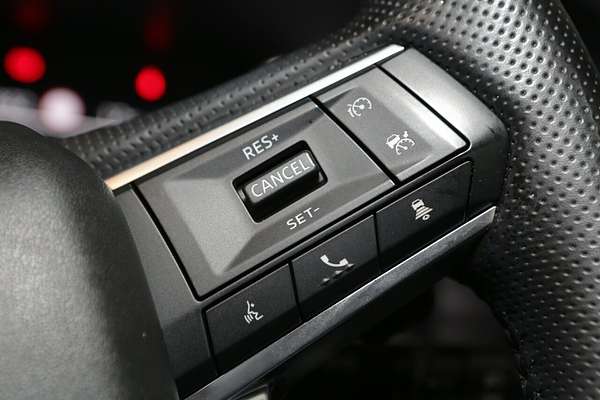 2024 Mitsubishi Outlander LS ZM