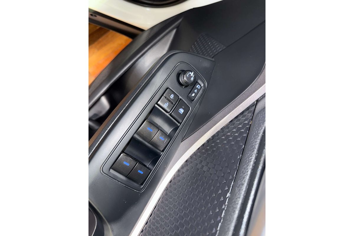2022 Toyota C-HR GXL NGX10R