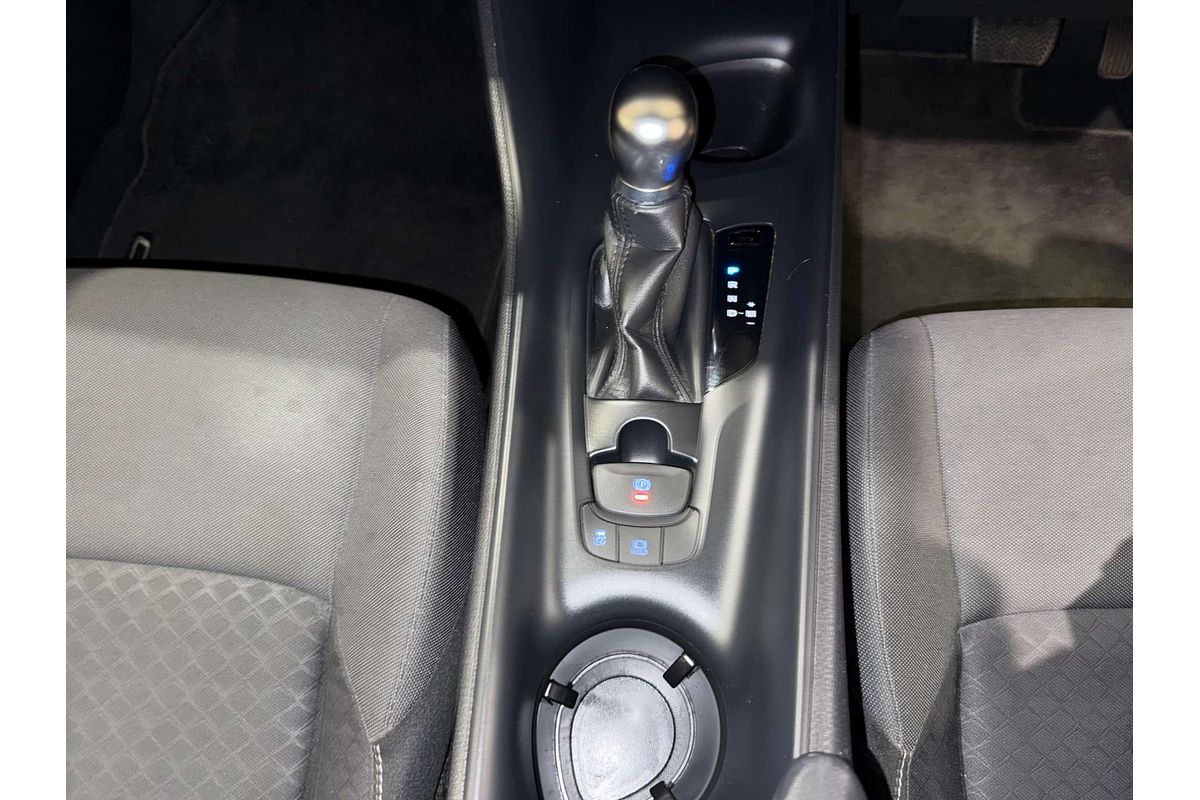 2022 Toyota C-HR GXL NGX10R