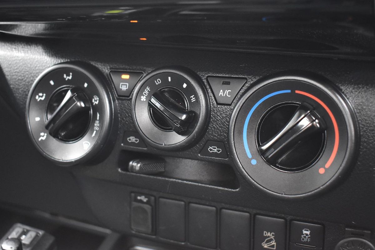 2021 Toyota Hilux SR GUN126R 4X4