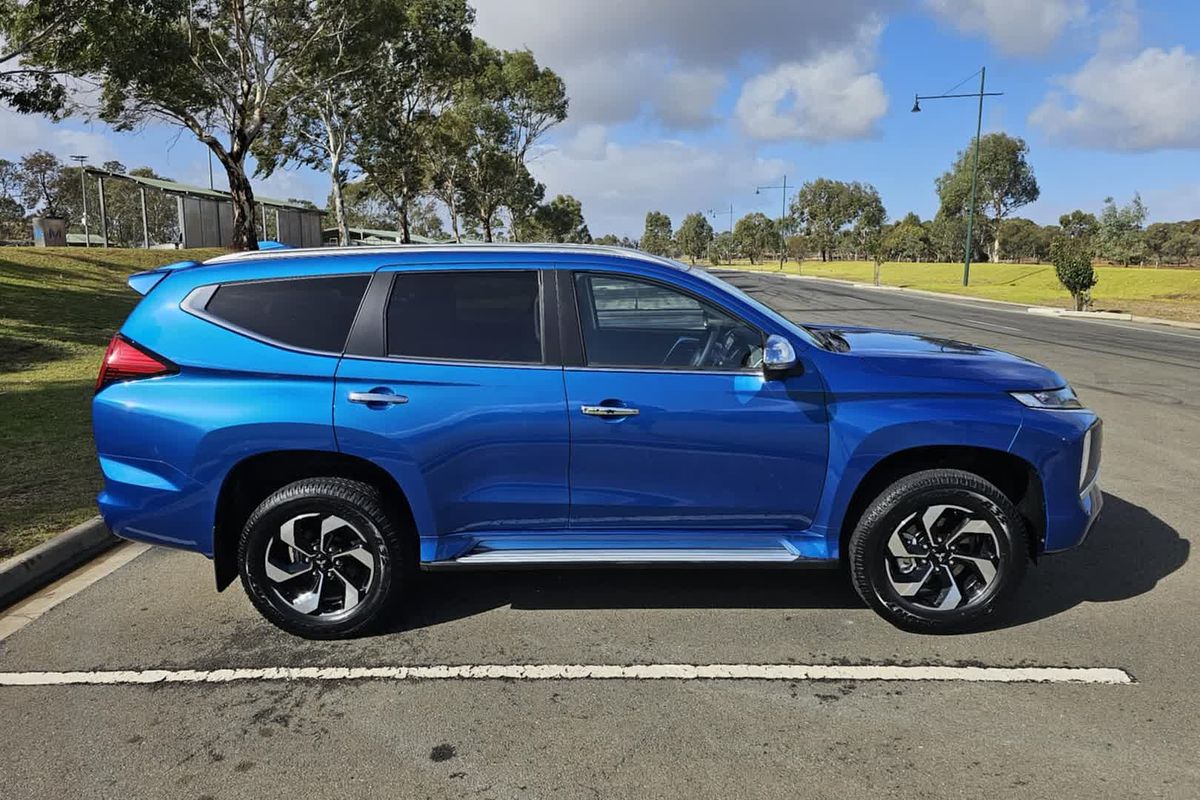 2024 Mitsubishi Pajero Sport GLS QG