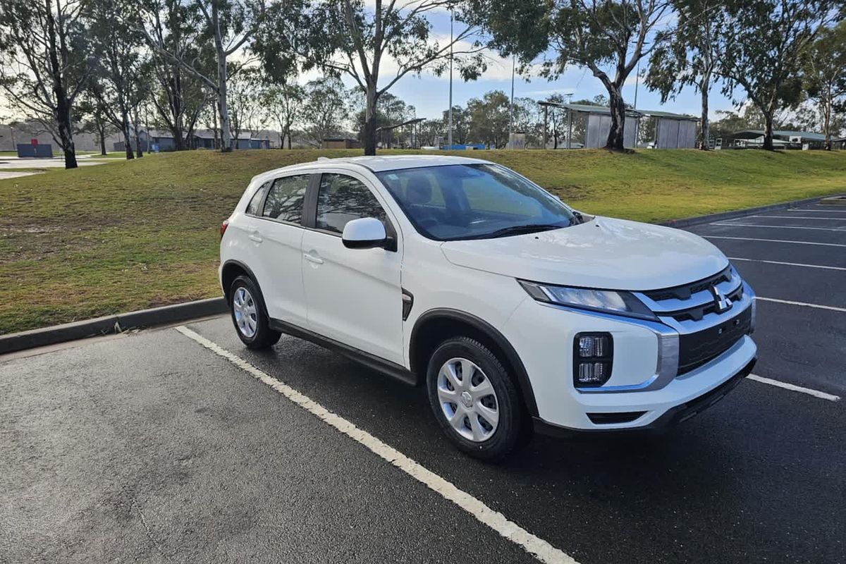 2025 Mitsubishi ASX GS XD