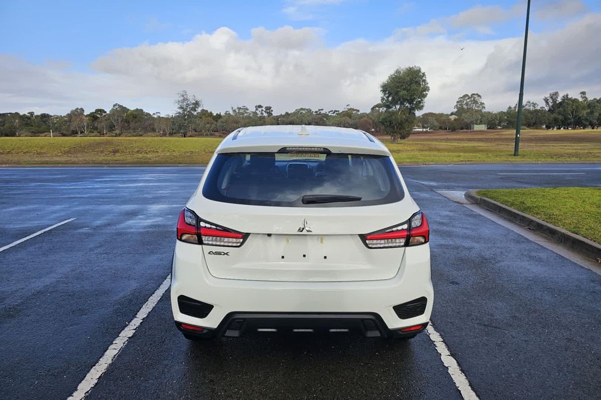 2025 Mitsubishi ASX GS XD