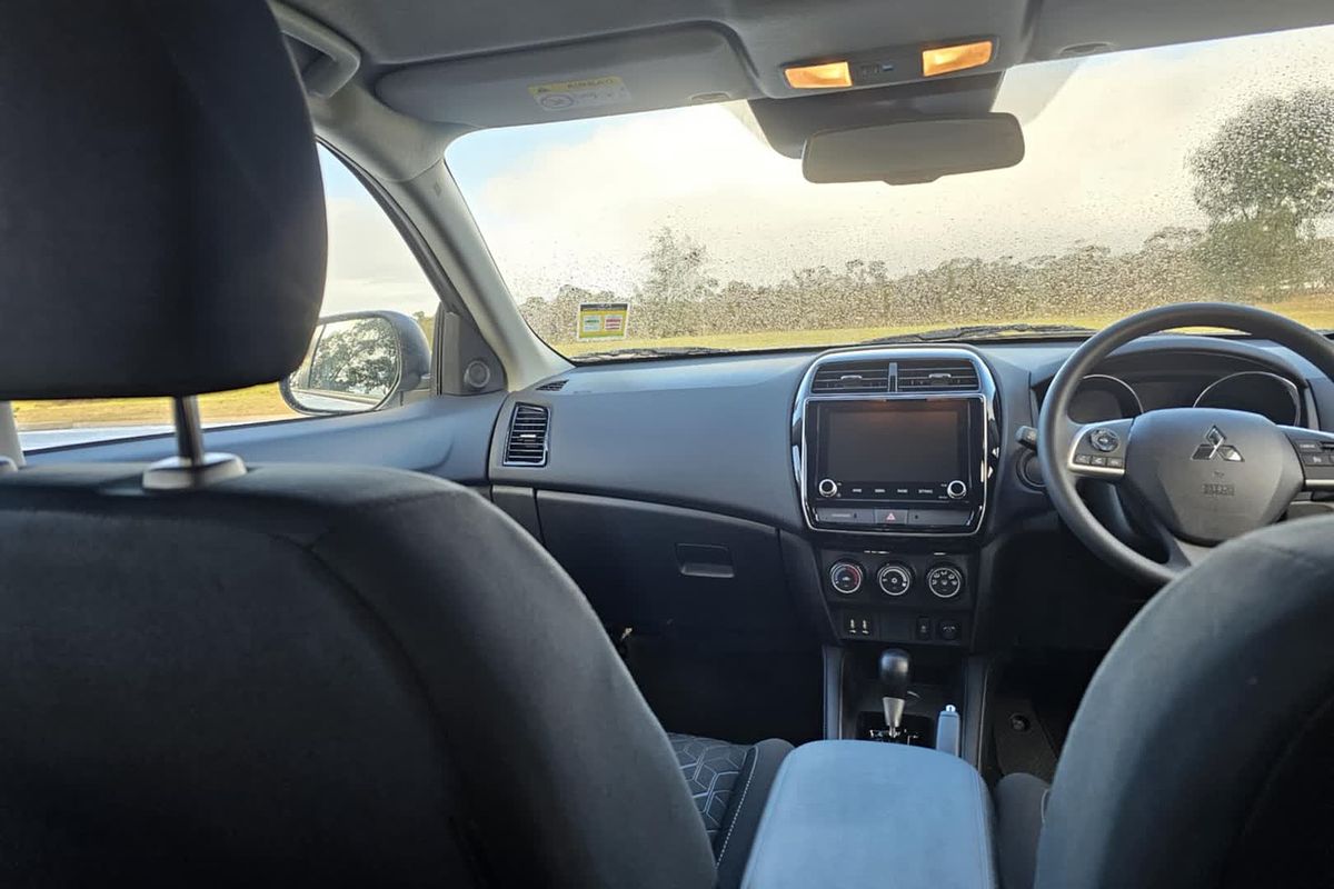 2025 Mitsubishi ASX GS XD