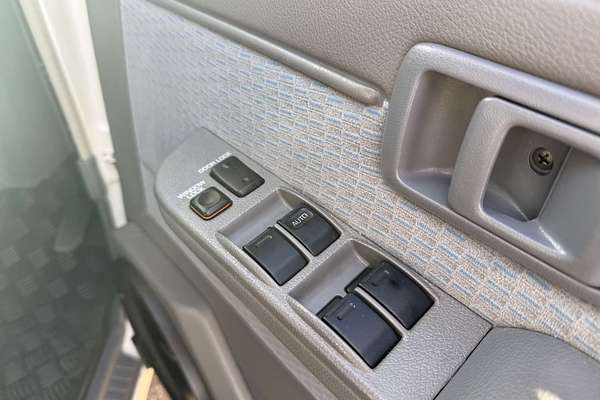 2017 Toyota Landcruiser GXL VDJ76R