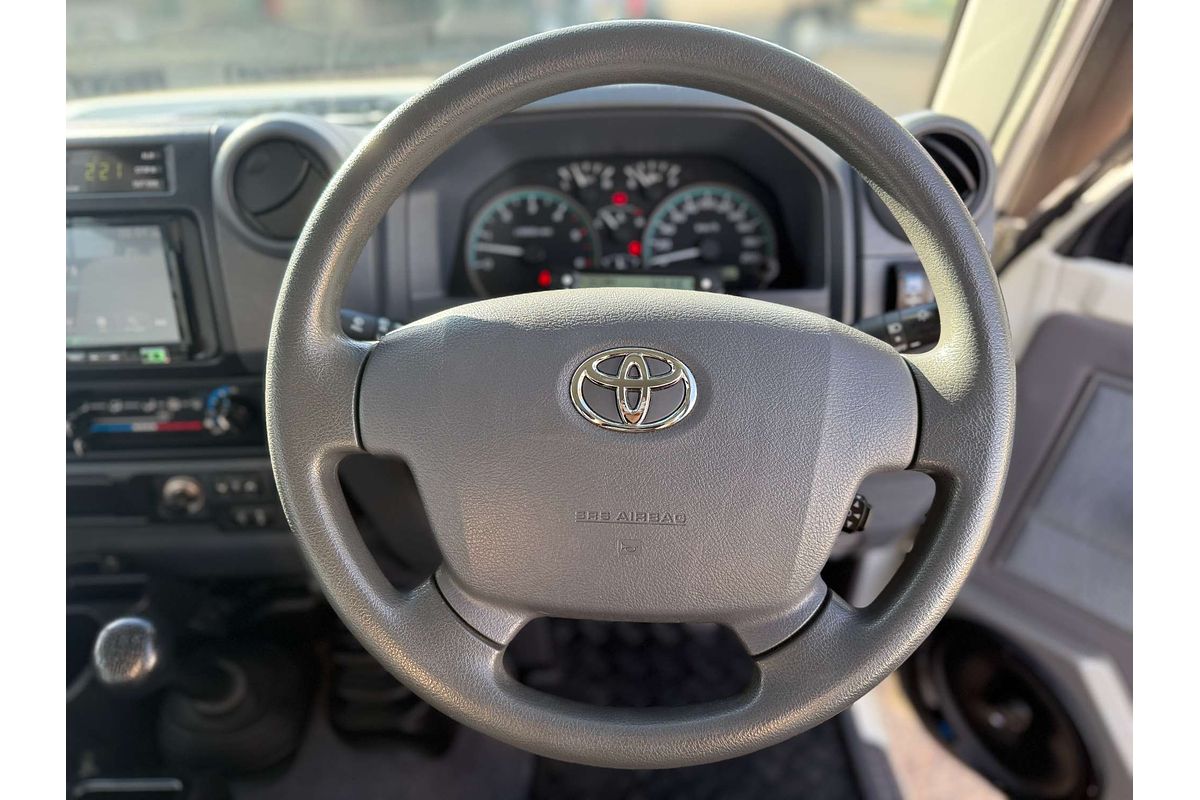 2017 Toyota Landcruiser GXL VDJ76R