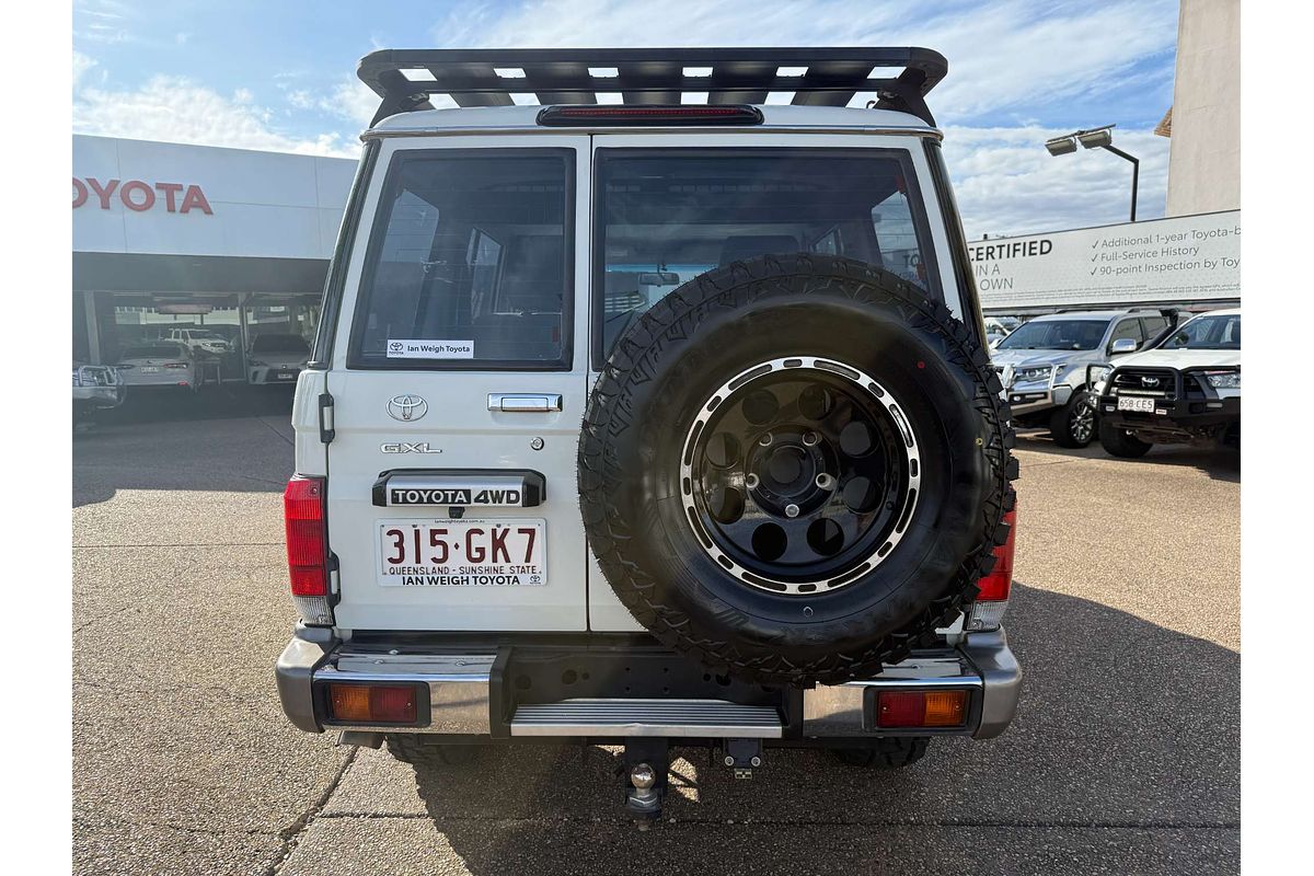2017 Toyota Landcruiser GXL VDJ76R