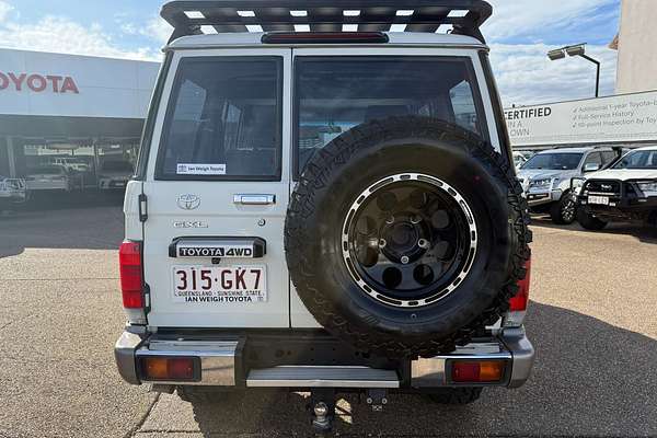 2017 Toyota Landcruiser GXL VDJ76R