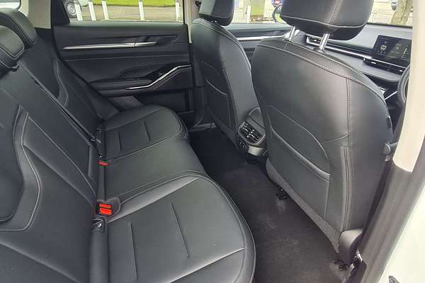 2023 GWM Haval H6 Lux Hybrid B01