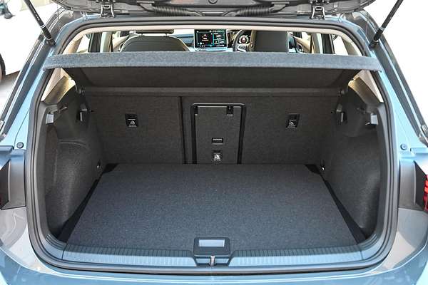 2025 Volkswagen Golf 110TSI Life 8.5