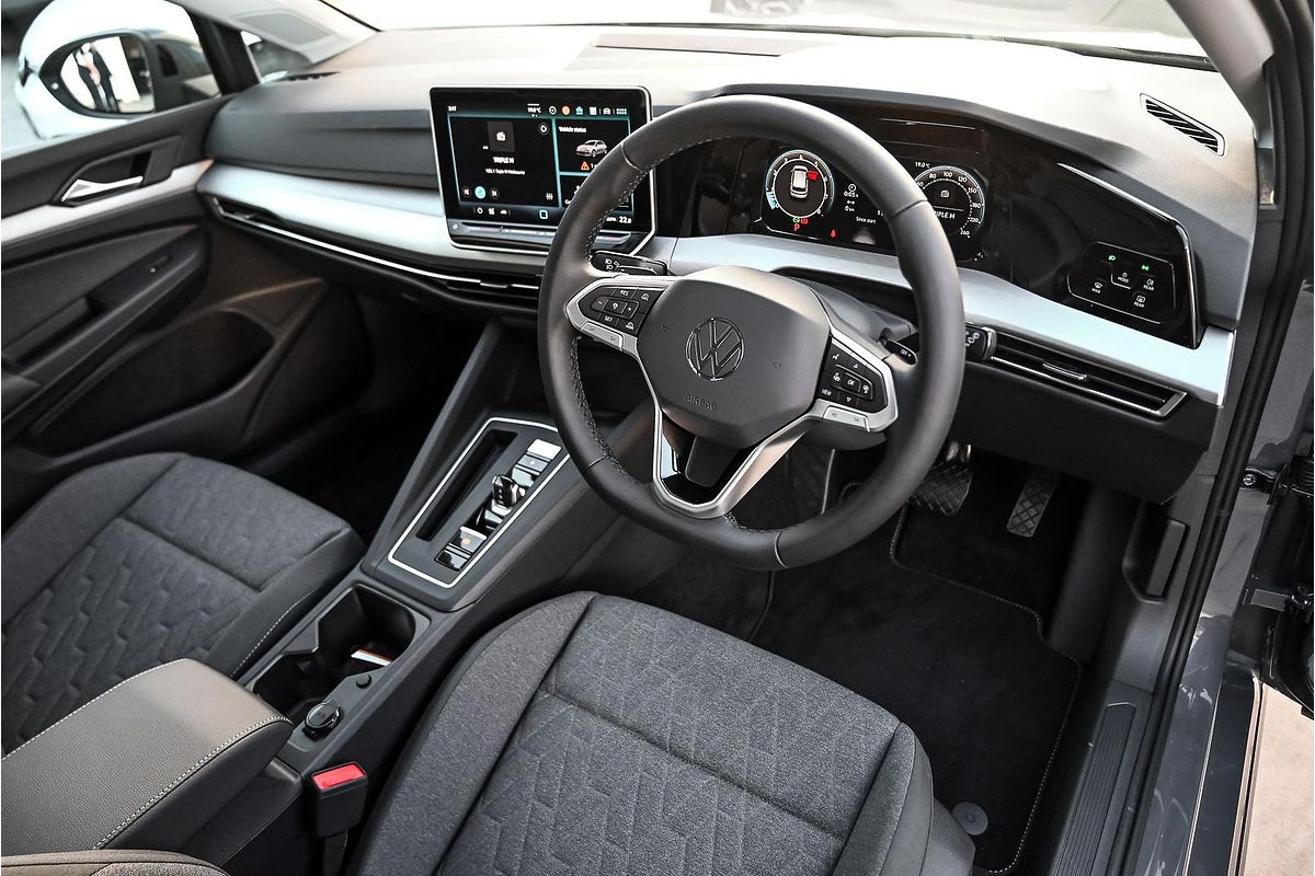 2025 Volkswagen Golf 110TSI Life 8.5
