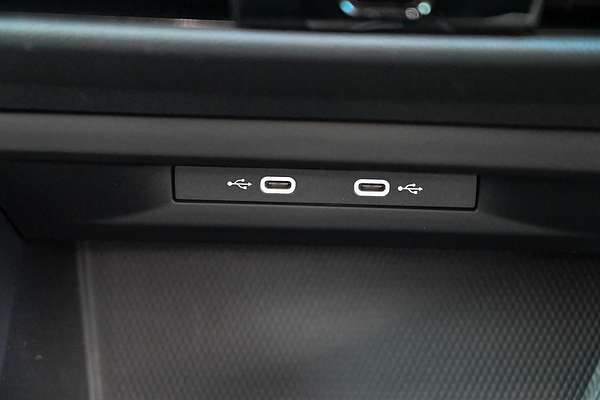 2025 Volkswagen Golf 110TSI Life 8.5