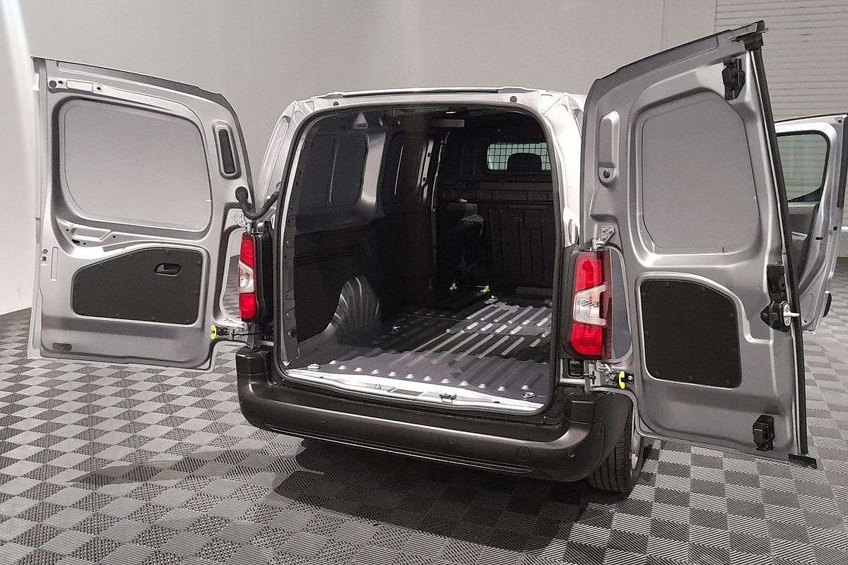 2024 Peugeot Partner Pro K9 LWB