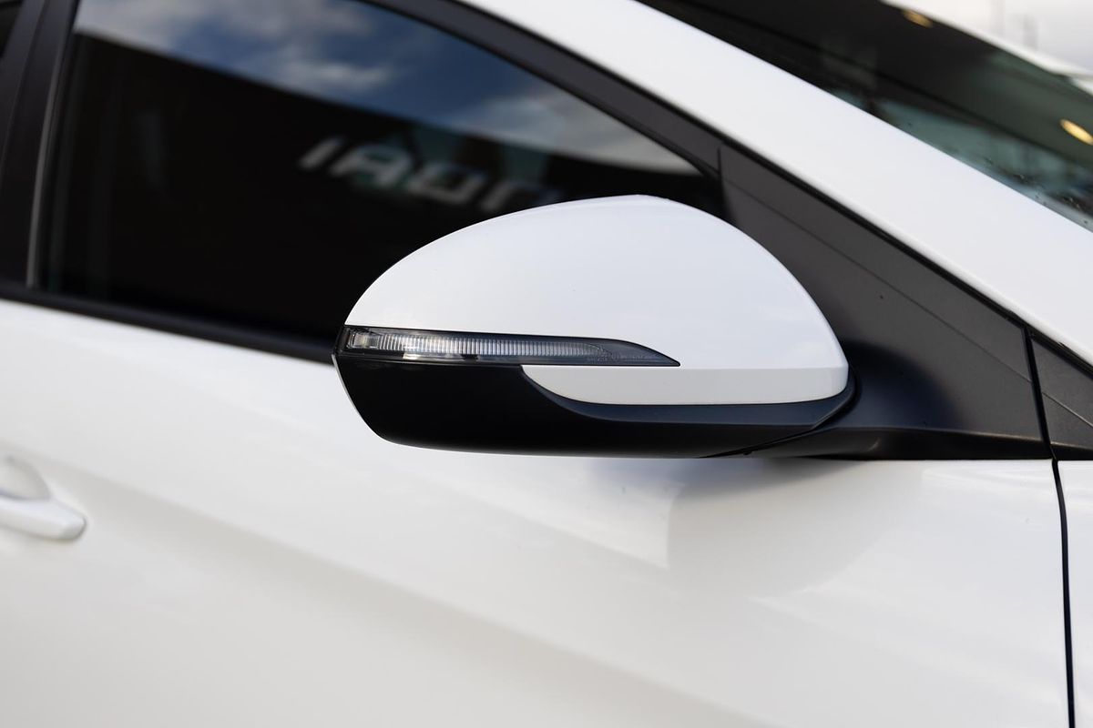 2020 Hyundai Elantra Go AD.2