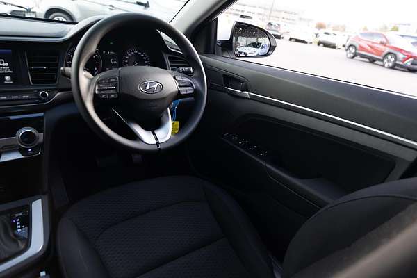 2020 Hyundai Elantra Go AD.2