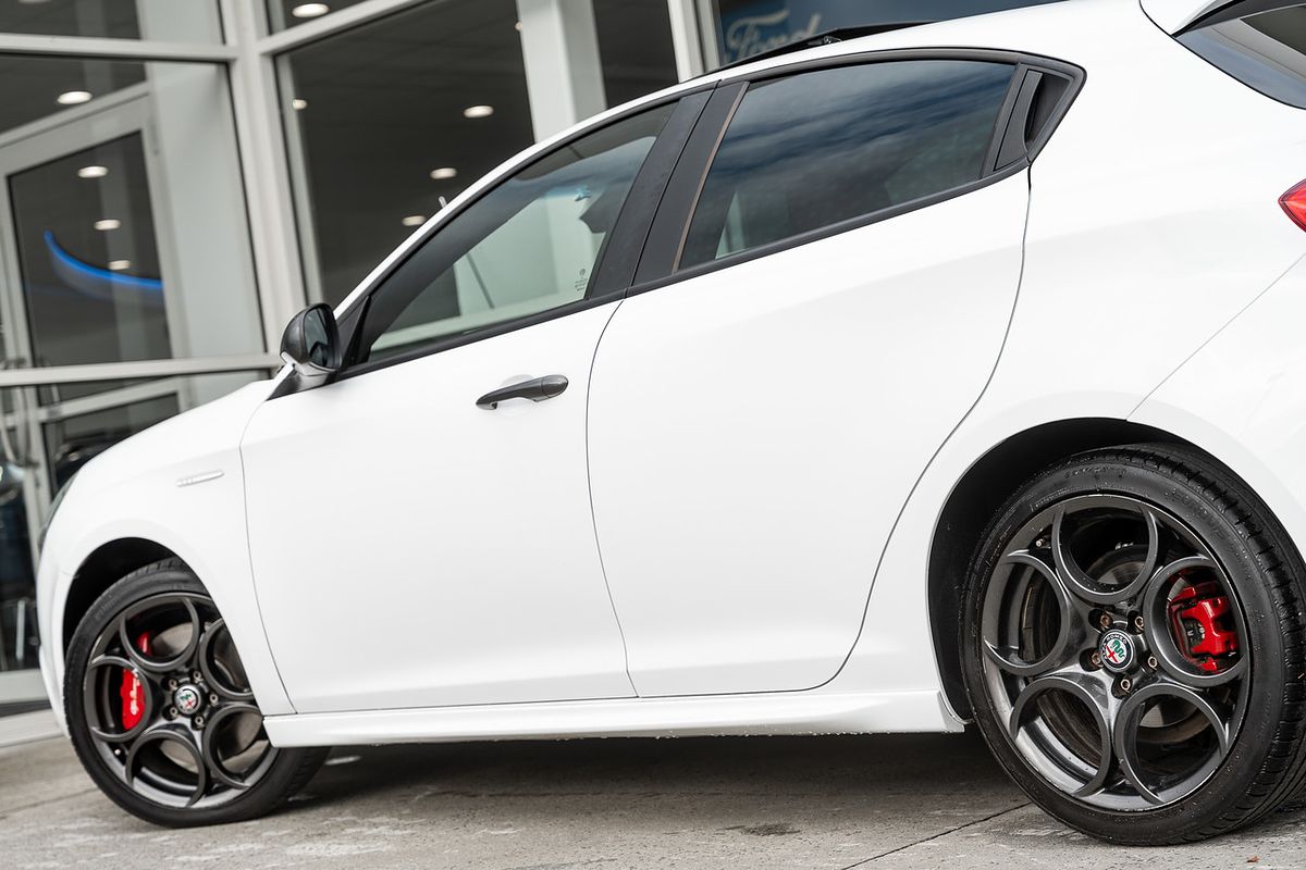 2017 Alfa Romeo Giulietta Super Series 2