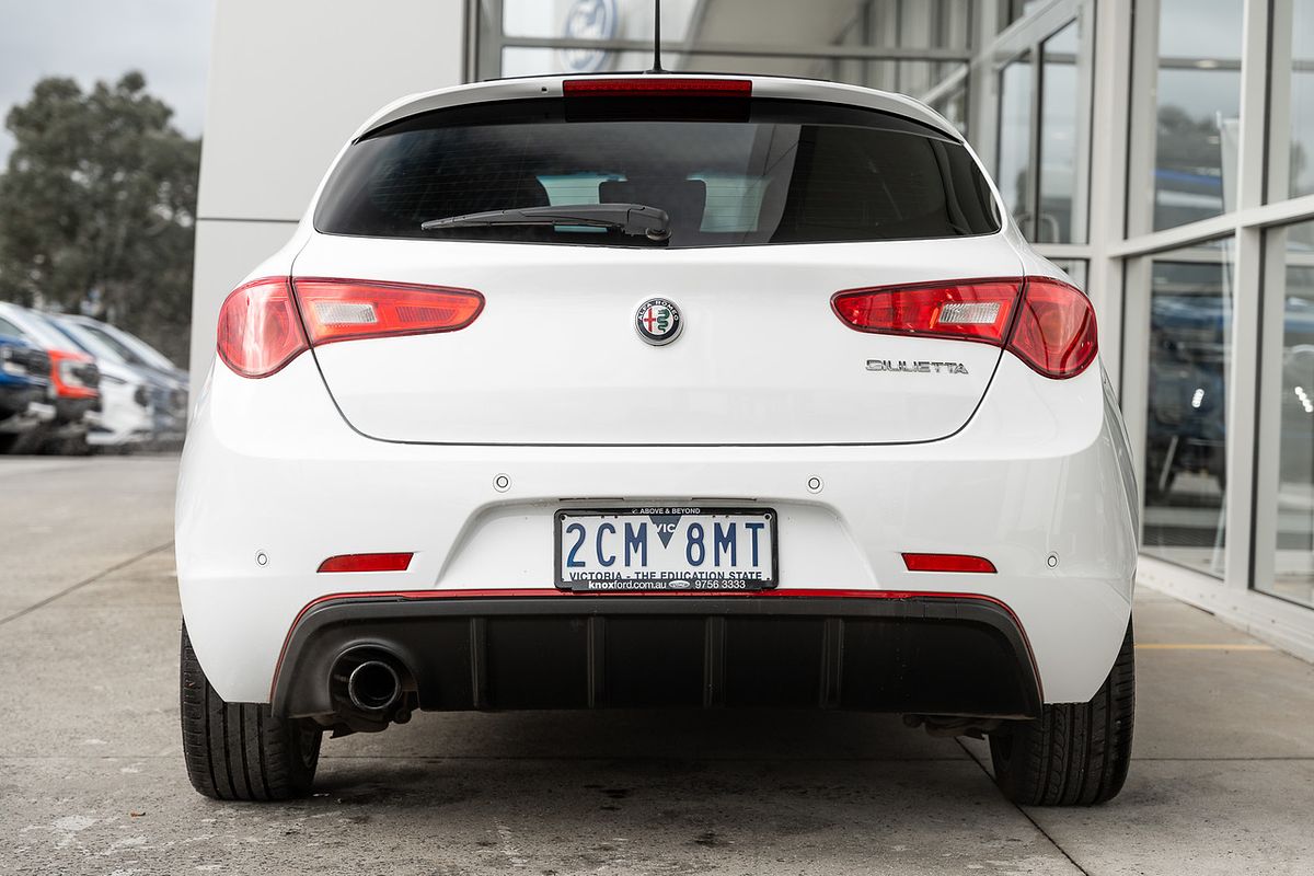 2017 Alfa Romeo Giulietta Super Series 2