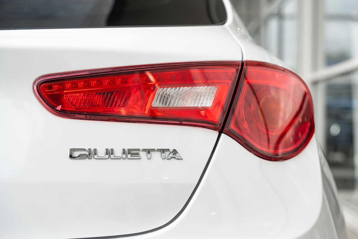 2017 Alfa Romeo Giulietta Super Series 2