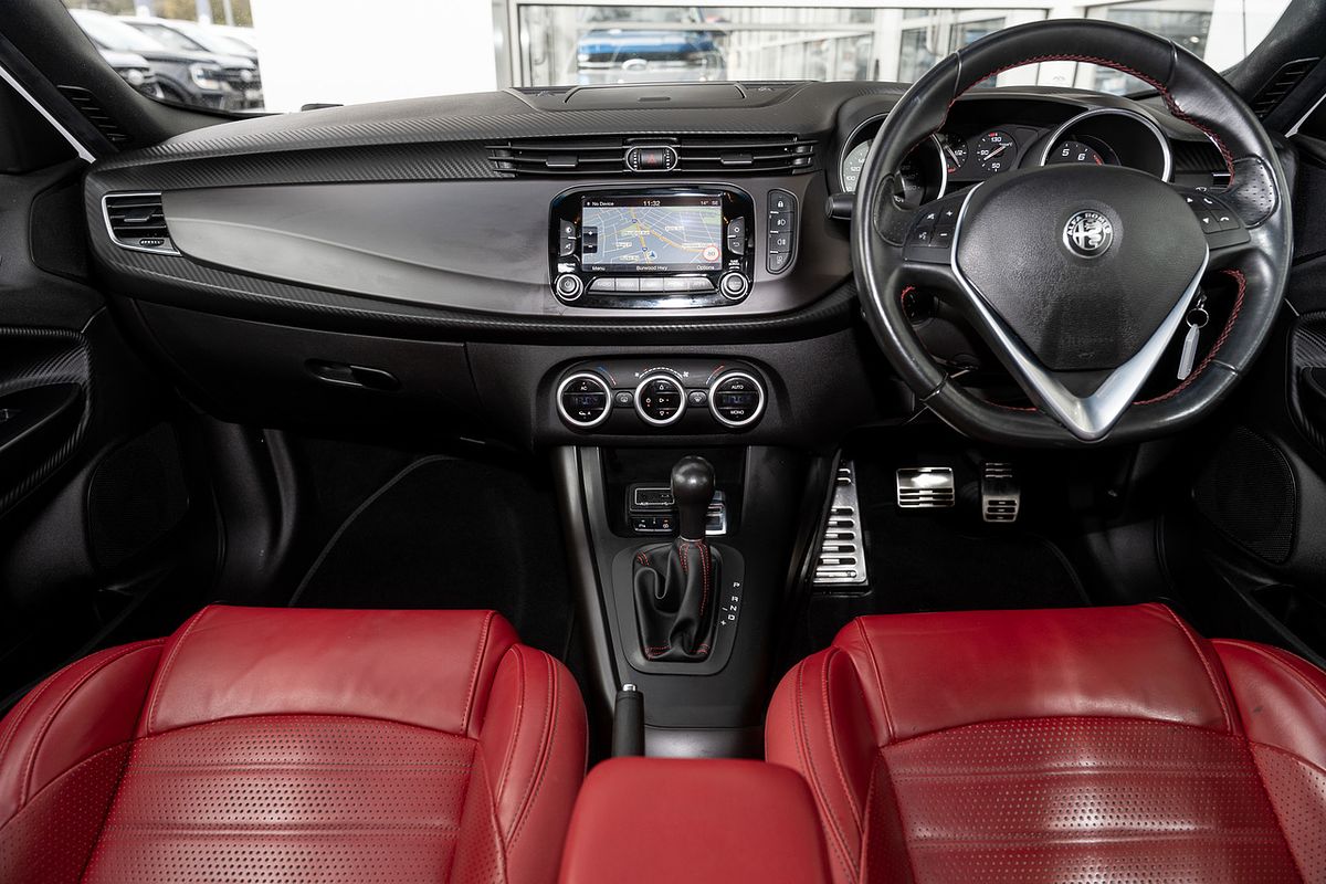2017 Alfa Romeo Giulietta Super Series 2