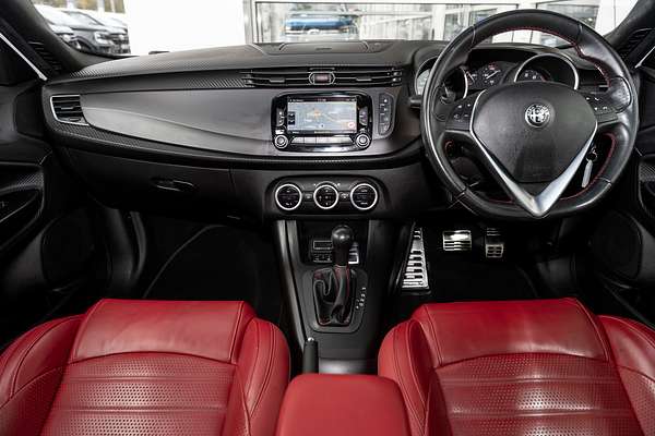 2017 Alfa Romeo Giulietta Super Series 2