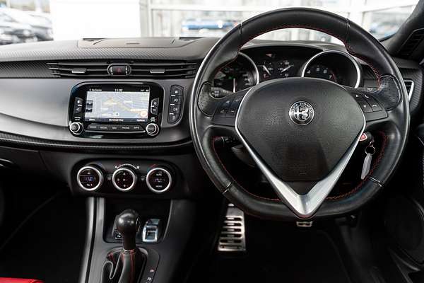 2017 Alfa Romeo Giulietta Super Series 2