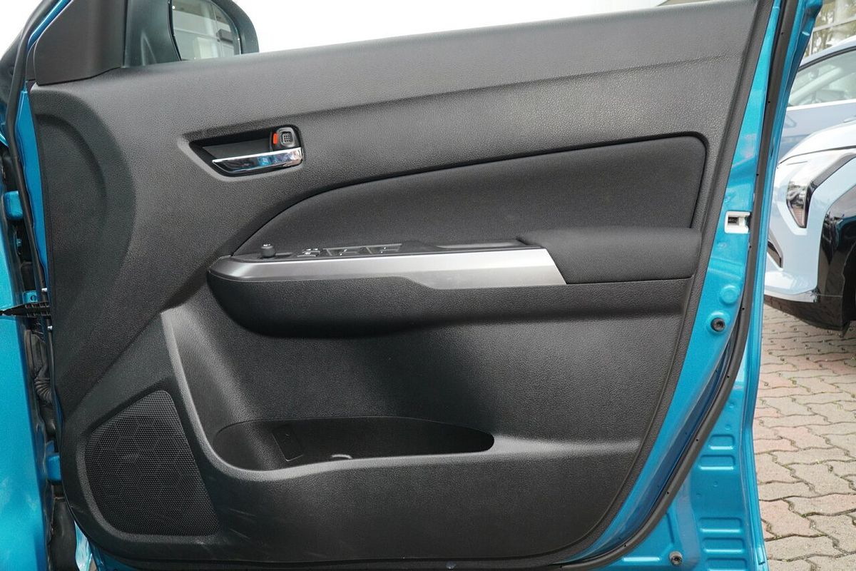 2023 Suzuki Vitara Shadow LY Series II